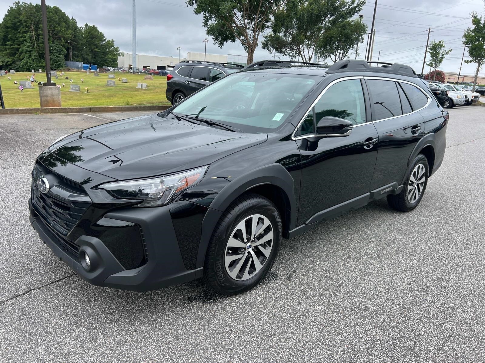 2025 Subaru Outback Premium photo 2