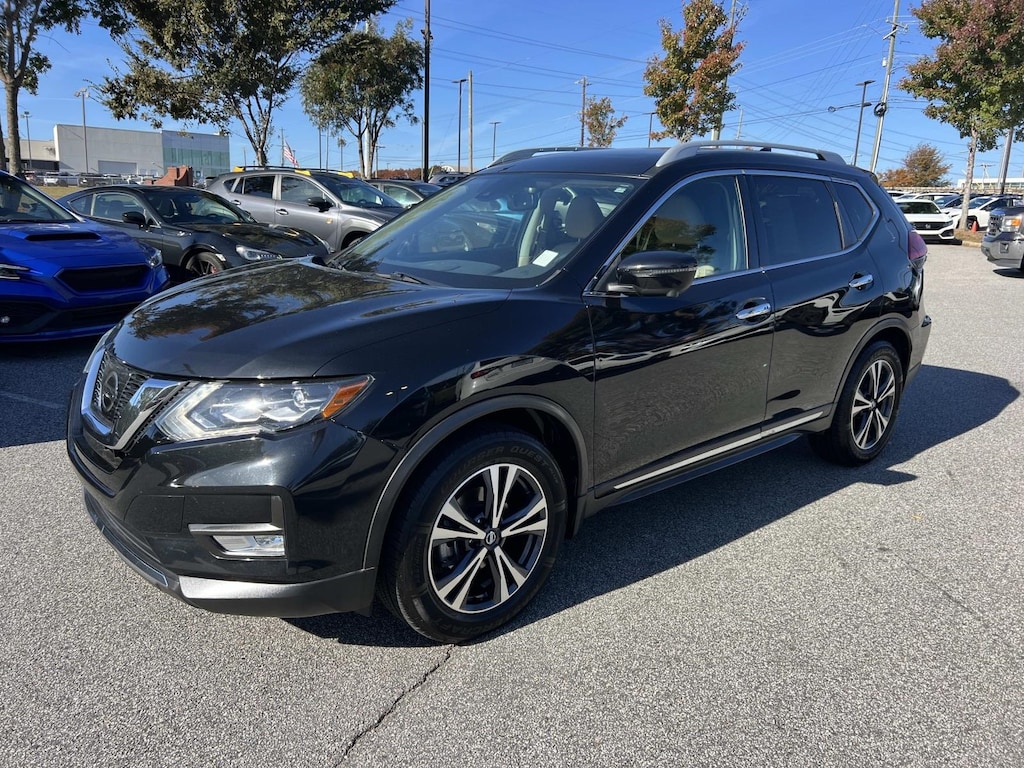 Used 2017 Nissan Rogue SL SUV
