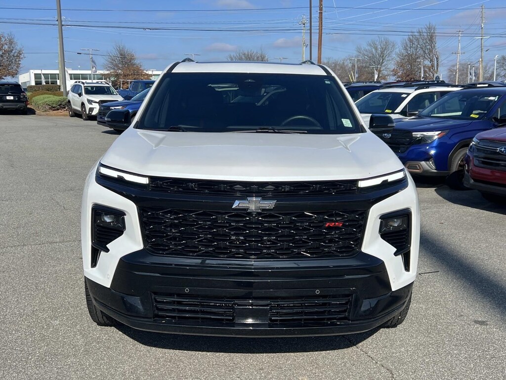 Used 2024 Chevrolet Traverse RS SUV