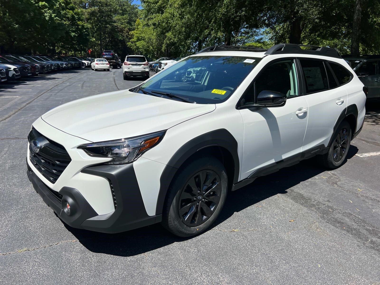 2025 Subaru Outback Onyx Edition XT photo 2