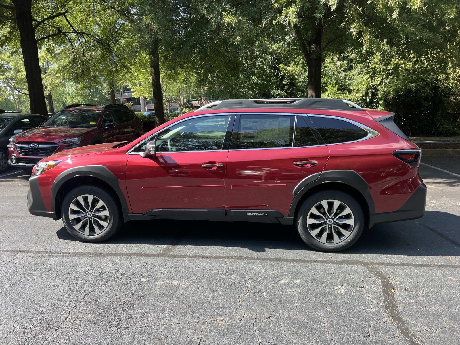 2025 Subaru Outback Touring photo 3