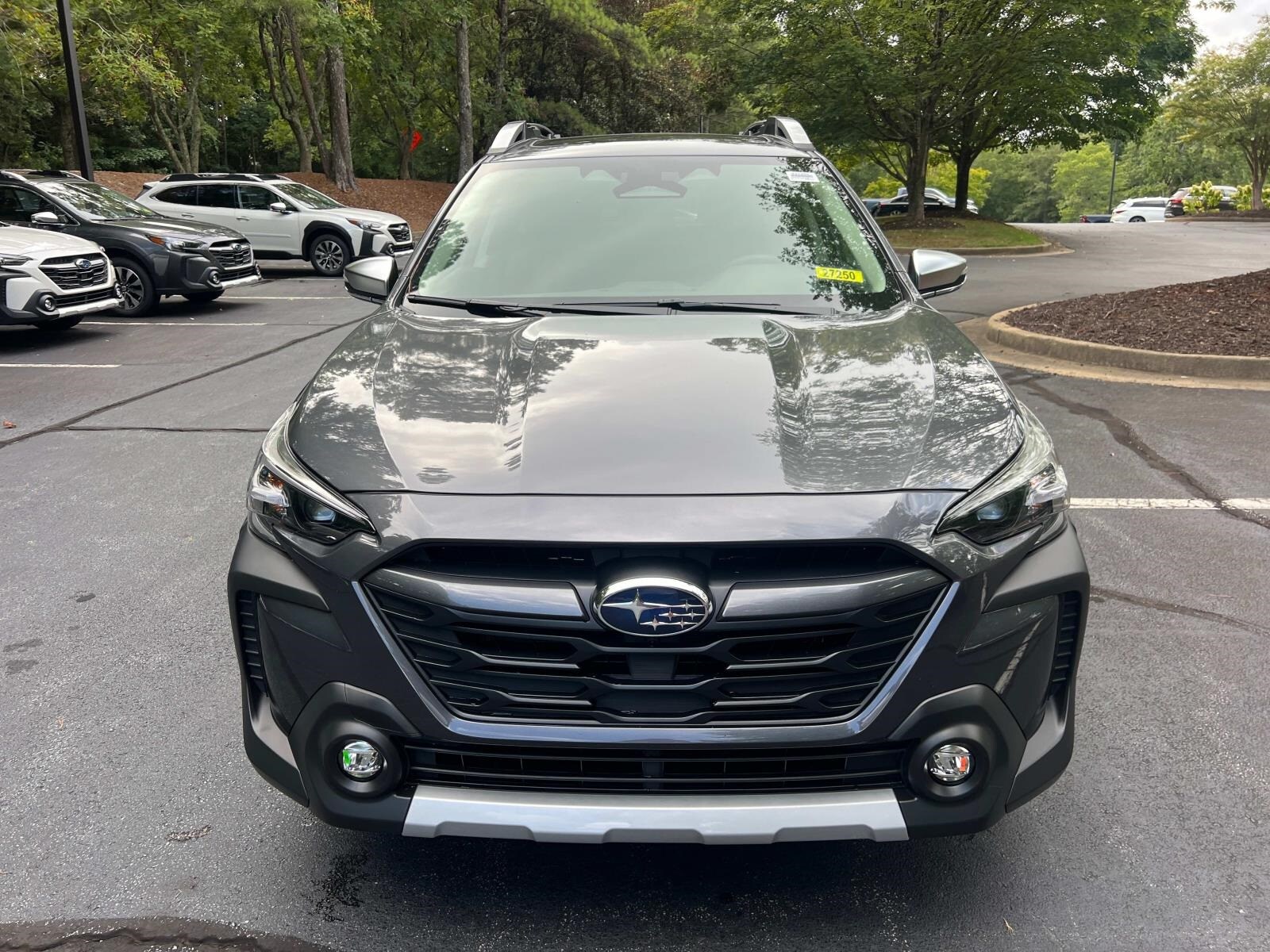 2025 Subaru Outback Touring XT photo 2
