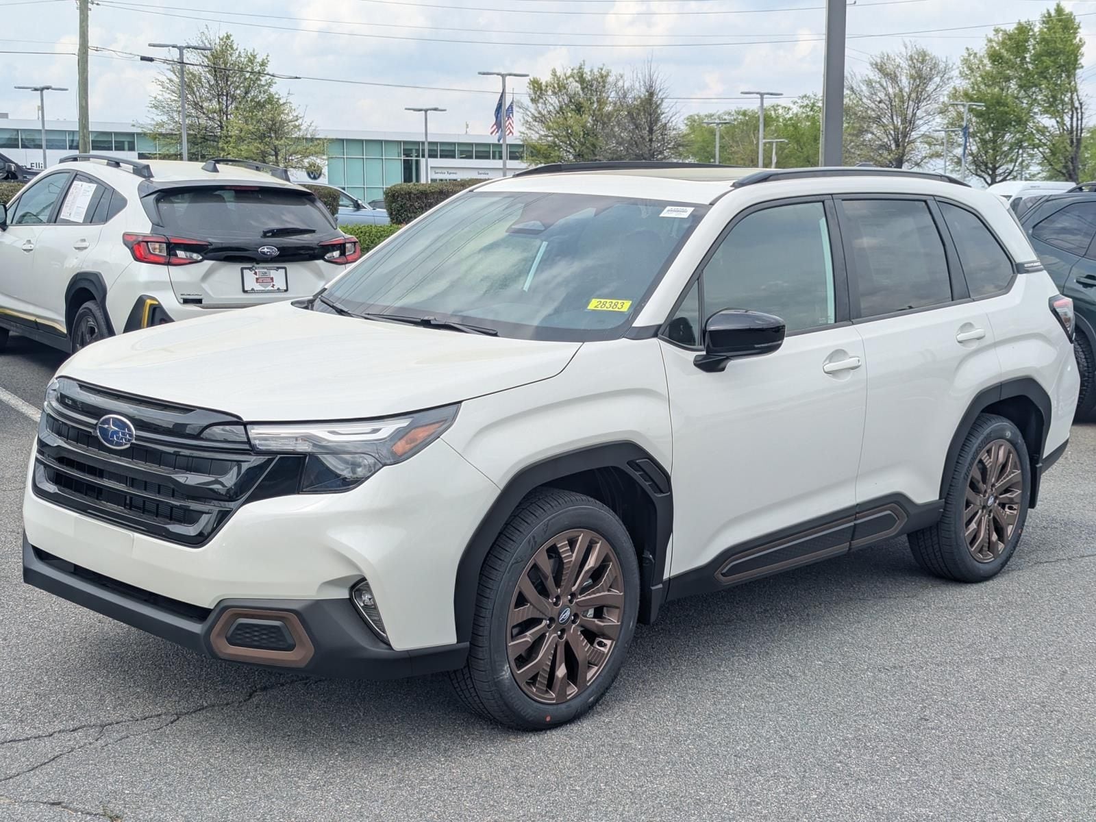 View vehicle photo 3