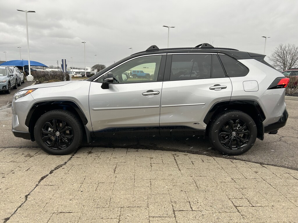 Used 2025 Toyota RAV4 Hybrid XSE SUV