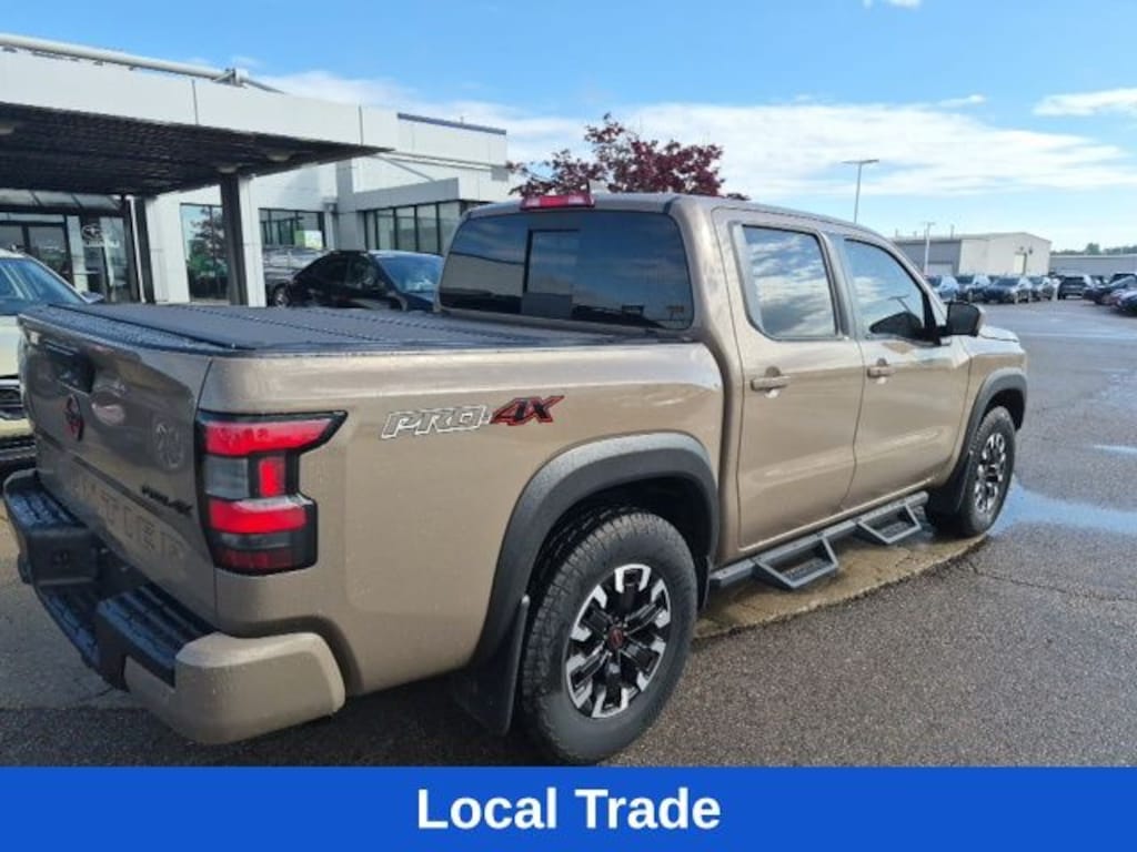 Used 2023 Nissan Frontier PRO-4X Truck Crew Cab