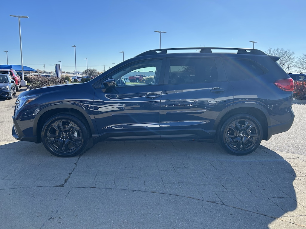 Certified 2025 Subaru Ascent Onyx Edition Touring 7-Passenger SUV