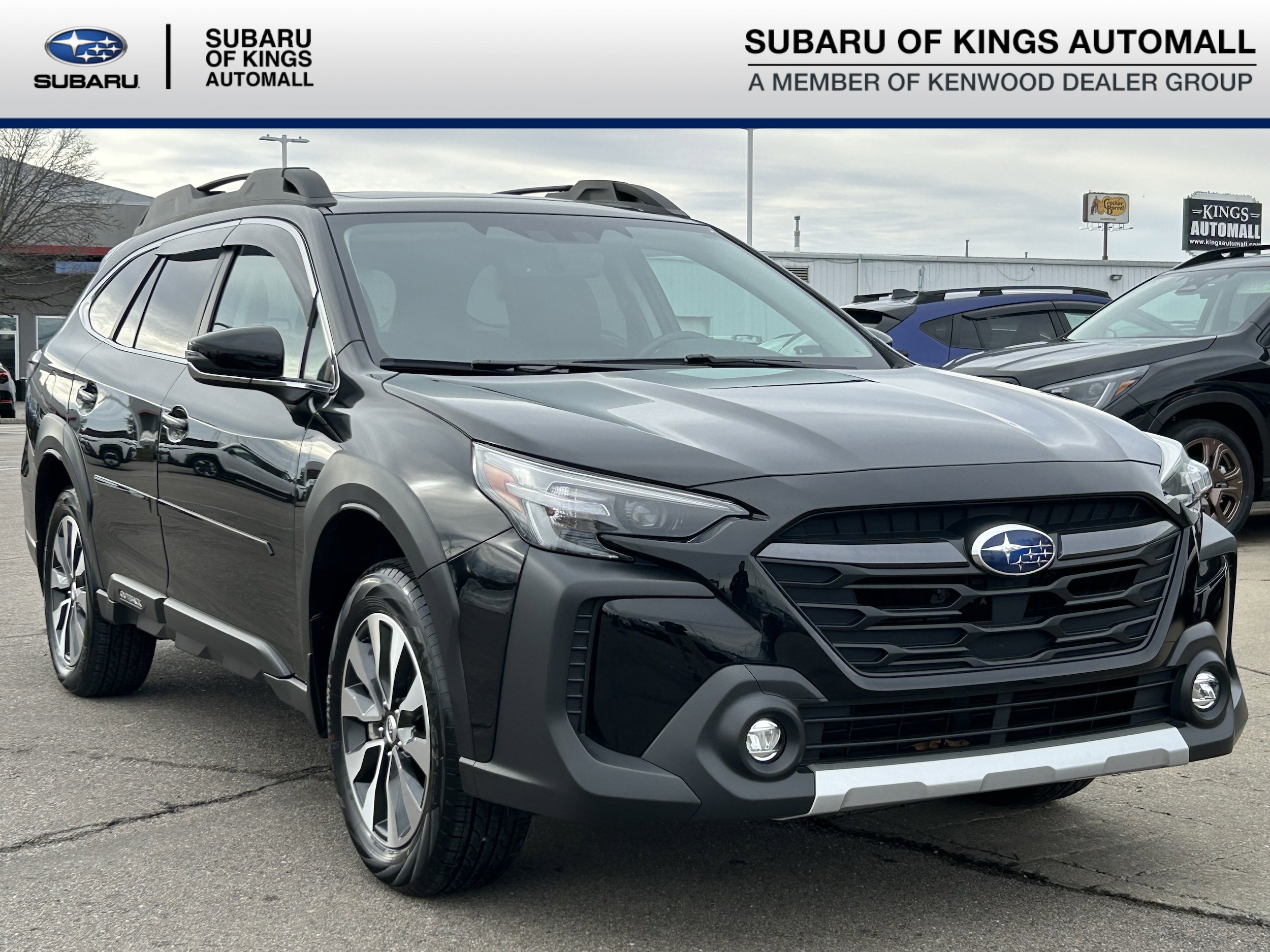 2025 Subaru Outback Limited's photo
