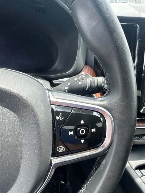 2023 Volvo XC60 Plus - Photo 17