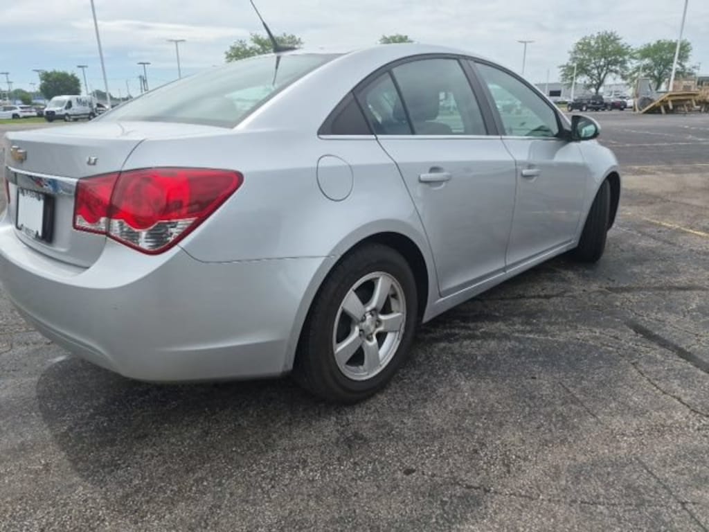 Used 2012 Chevrolet Cruze 1LT Sedan