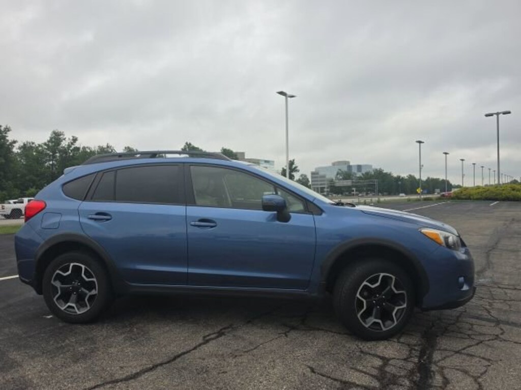 Used 2015 Subaru XV Crosstrek 2.0i Limited SUV