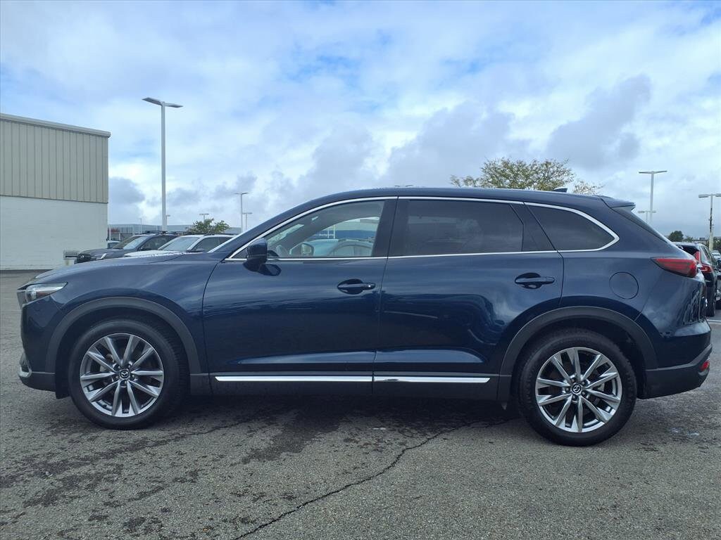 2023 Mazda CX-9 Grand Touring photo 2