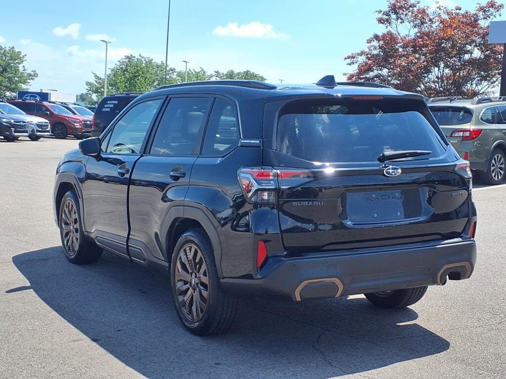 2025 Subaru Forester Sport photo 4