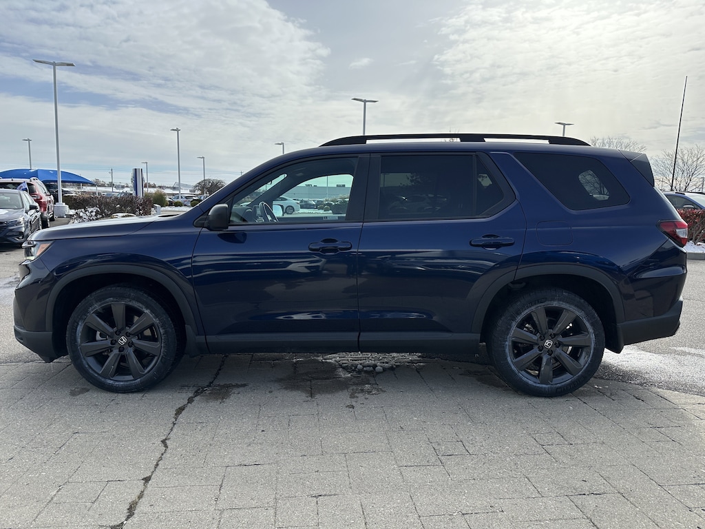 Used 2023 Honda Pilot Sport SUV
