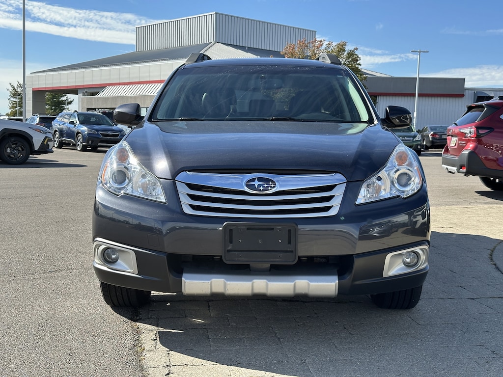Used 2012 Subaru Outback 2.5i Limited (CVT) SUV
