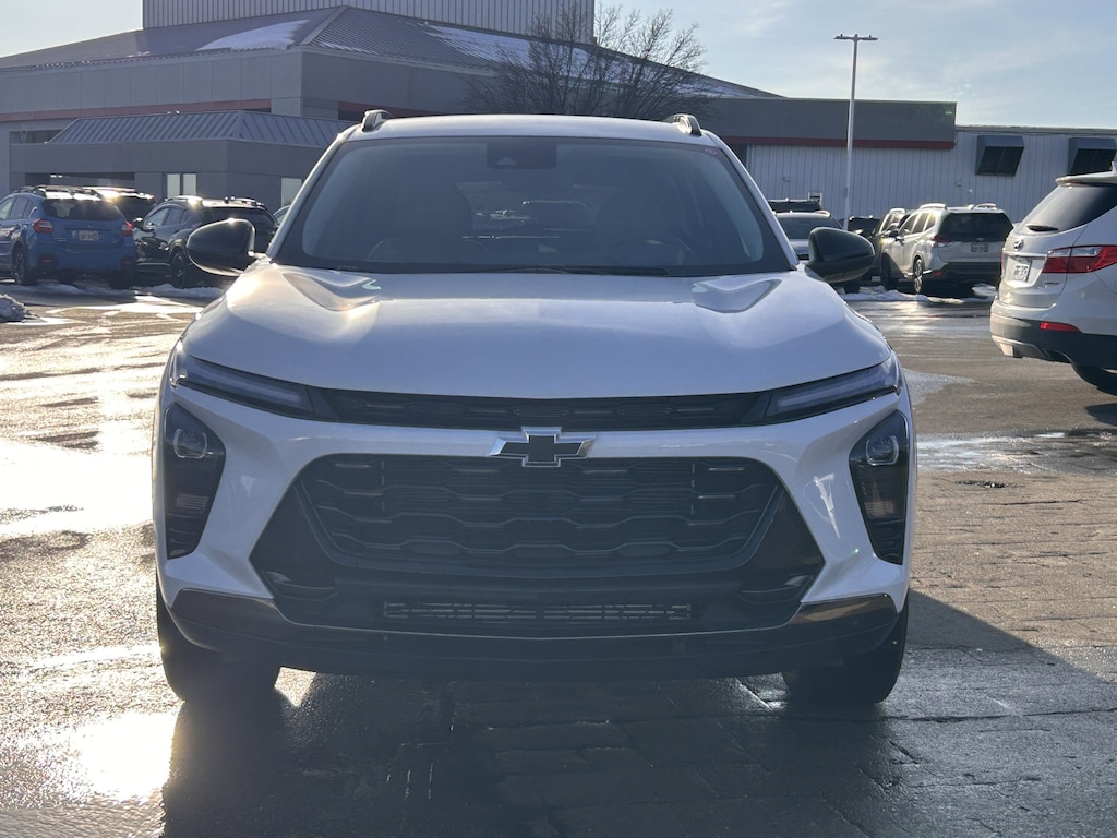 Used 2025 Chevrolet Trax ACTIV SUV