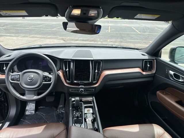 2023 Volvo XC60 Plus - Photo 11