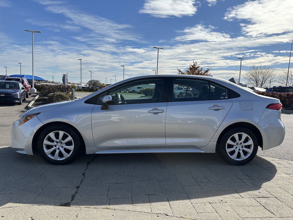 Used 2024 Toyota Corolla LE Sedan