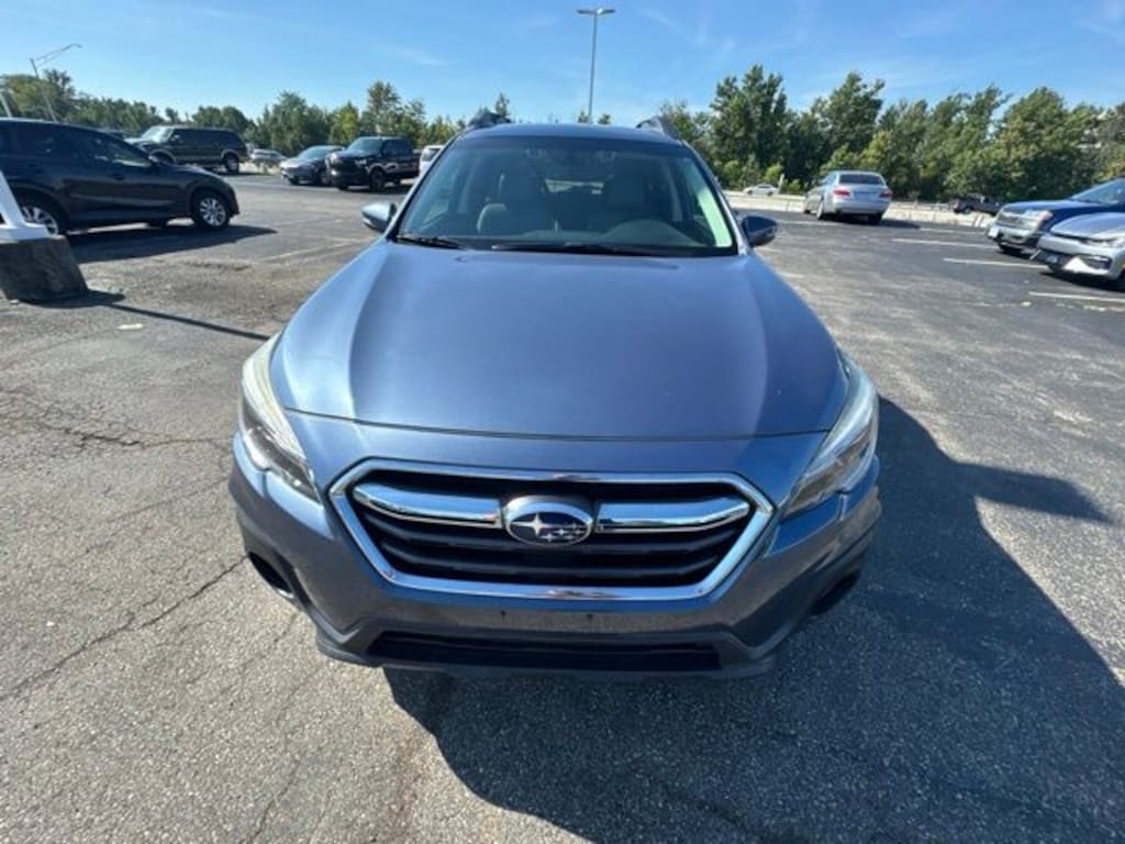 Used 2018 Subaru Outback 2.5i Limited SUV