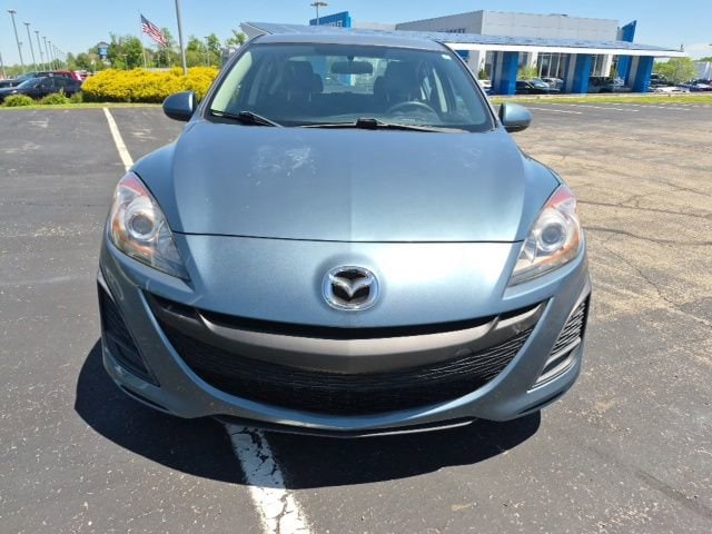 Used 2010 Mazda MAZDA3 i Sport with VIN JM1BL1SF1A1245733 for sale in Cincinnati, OH