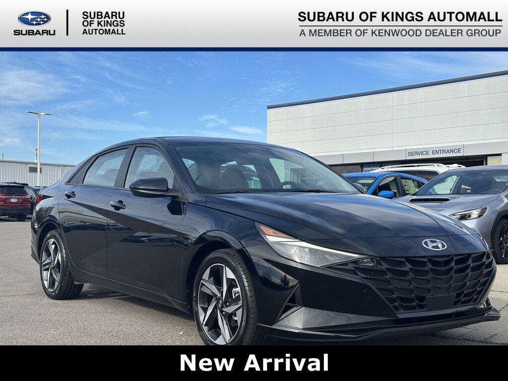 Used 2023 Hyundai Elantra SEL Sedan