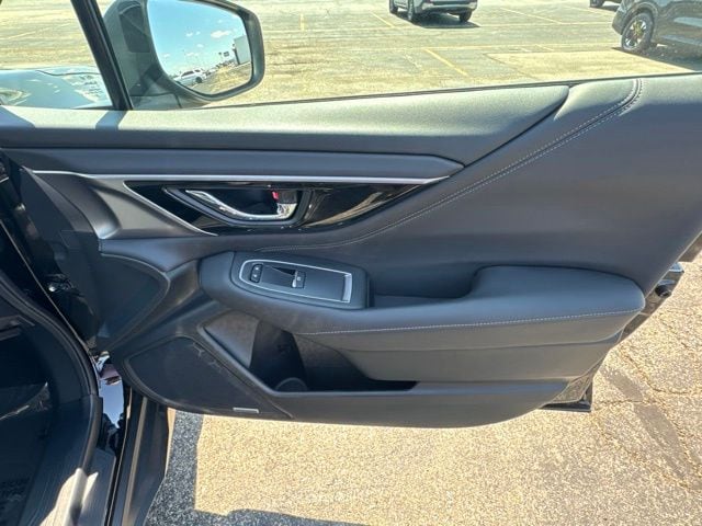 2024 Subaru Outback Touring - Photo 17