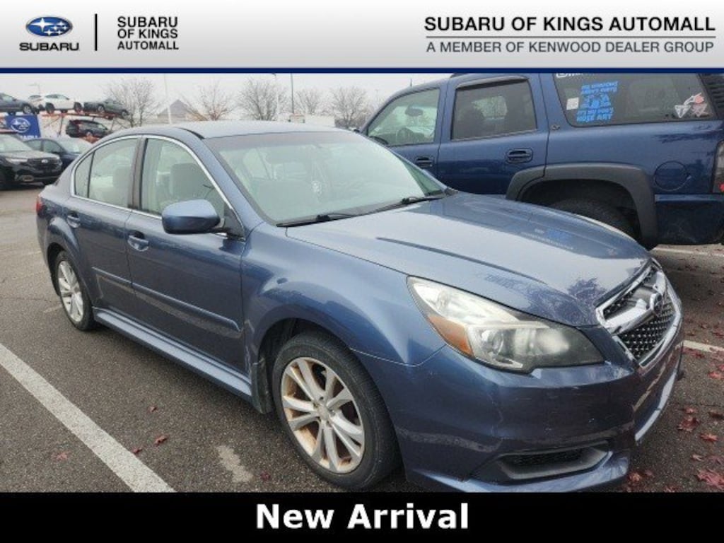 Used 2014 Subaru Legacy 2.5i Premium (CVT) Sedan