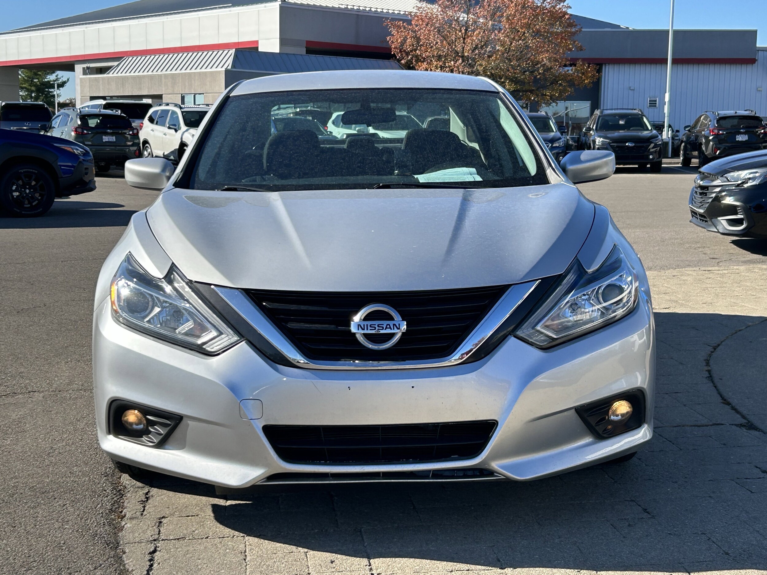 2018 Nissan Altima 2.5 SV photo 2