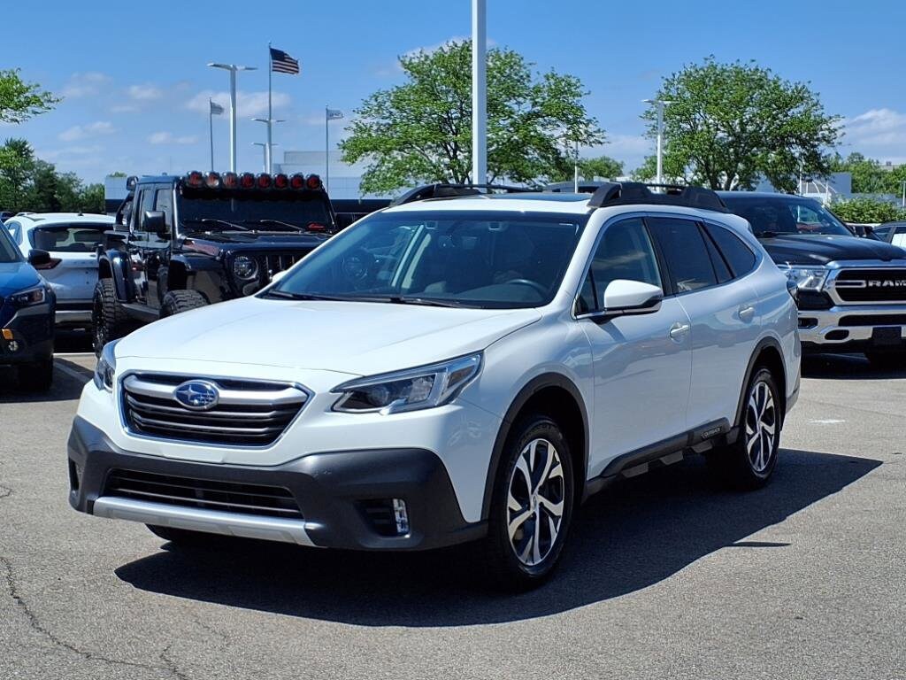 2021 Subaru Outback Limited XT photo 2