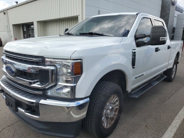 2020 Ford F-250 XLT photo 2