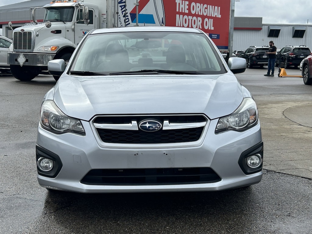 Used 2012 Subaru Impreza 2.0i Limited w/Moonroof Sedan