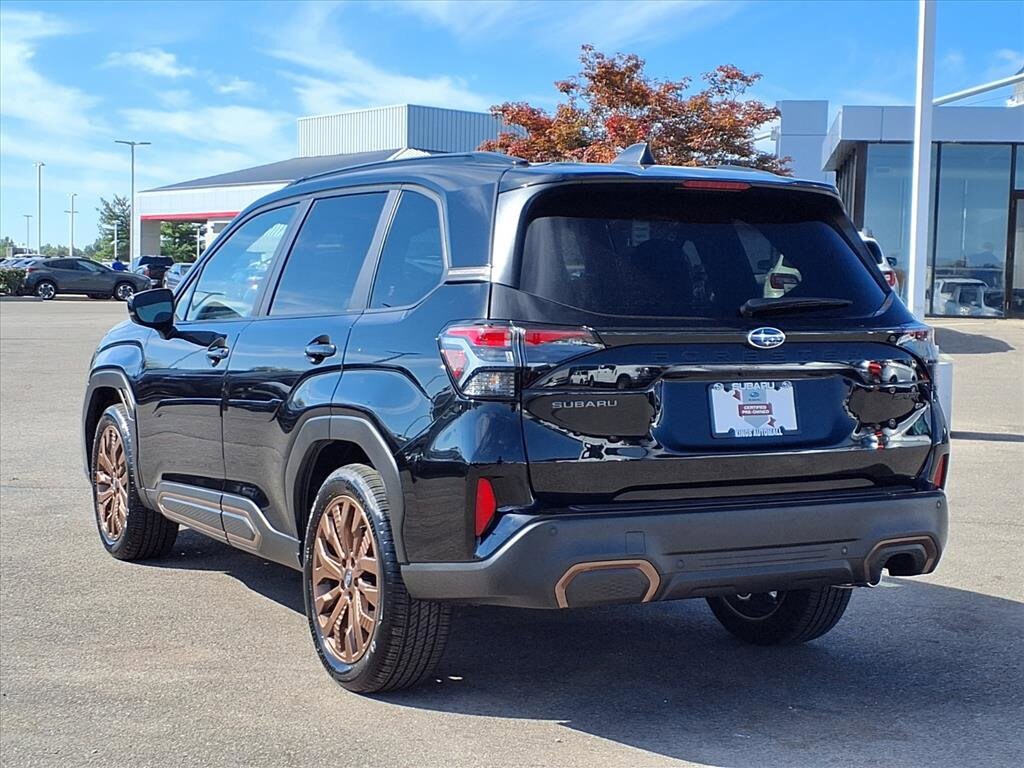 2025 Subaru Forester Sport photo 4
