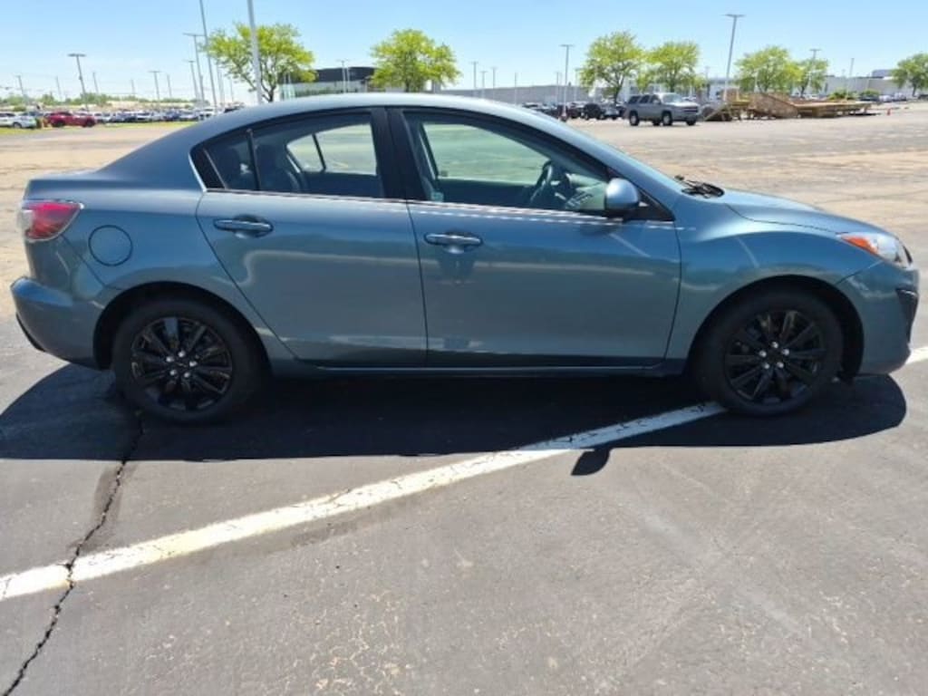Used 2010 Mazda Mazda3 i Sport Sedan