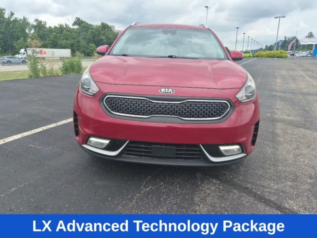 Used 2017 Kia Niro LX SUV