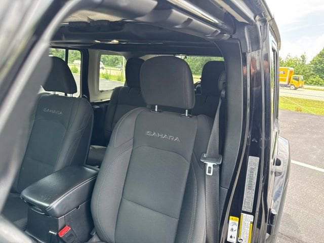 2019 Jeep Wrangler Unlimited Sahara - Photo 8