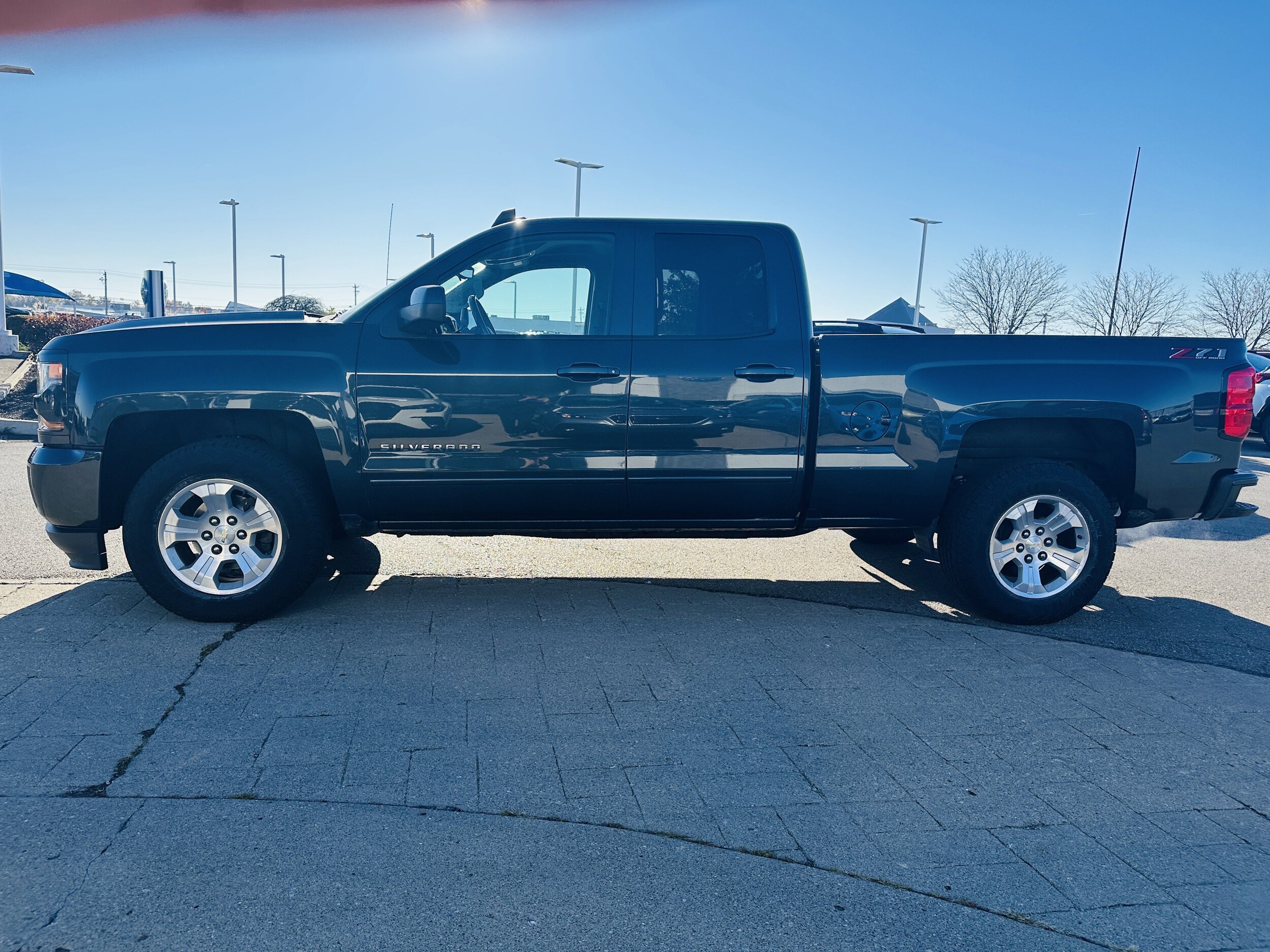 2018 Chevrolet Silverado 1500 photo 4