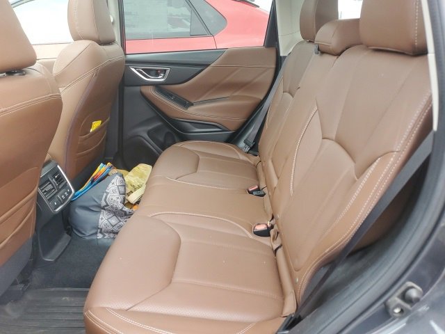 2020 Subaru Forester Touring photo 4