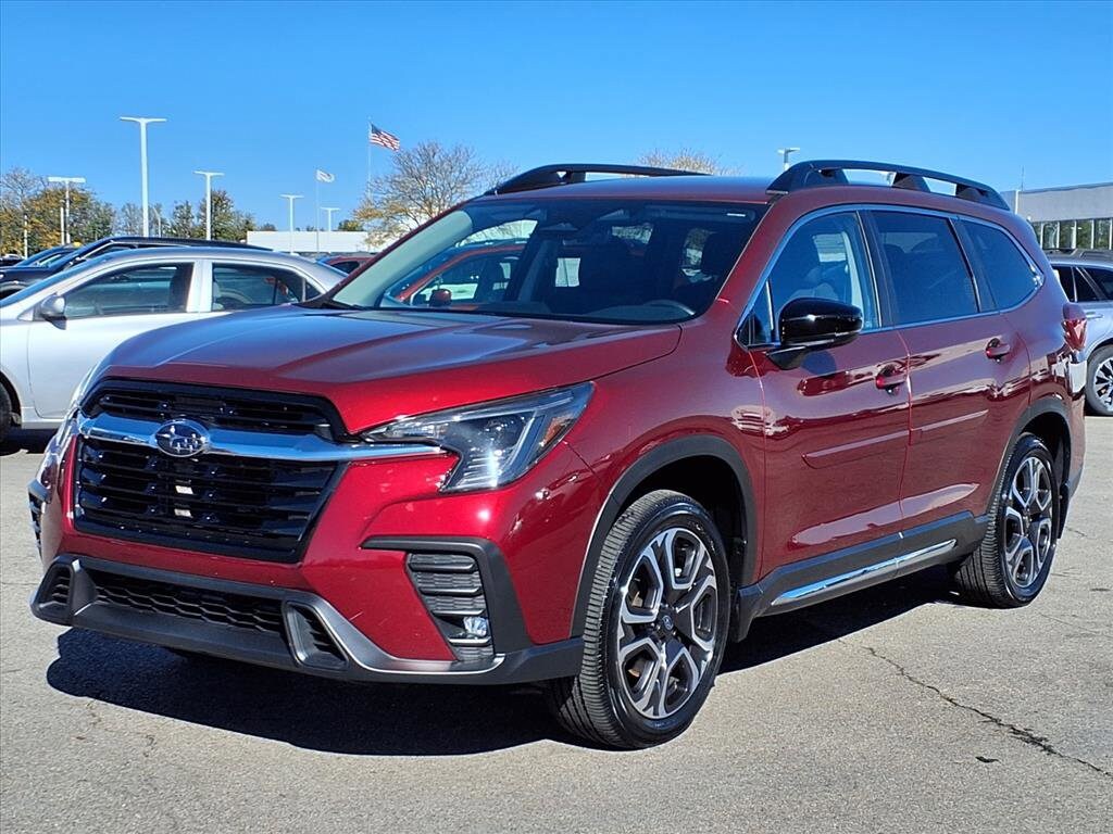 2024 Subaru Ascent Limited photo 2