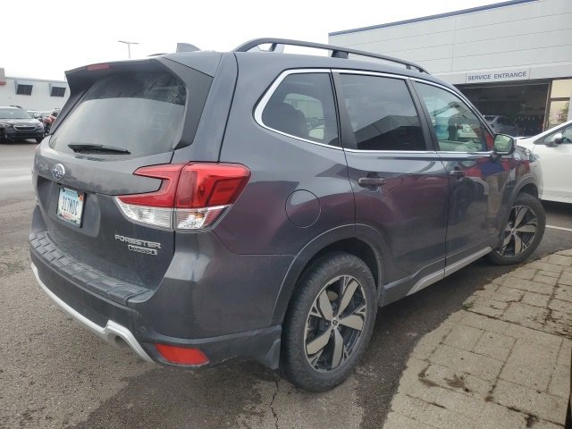 2020 Subaru Forester Touring photo 2