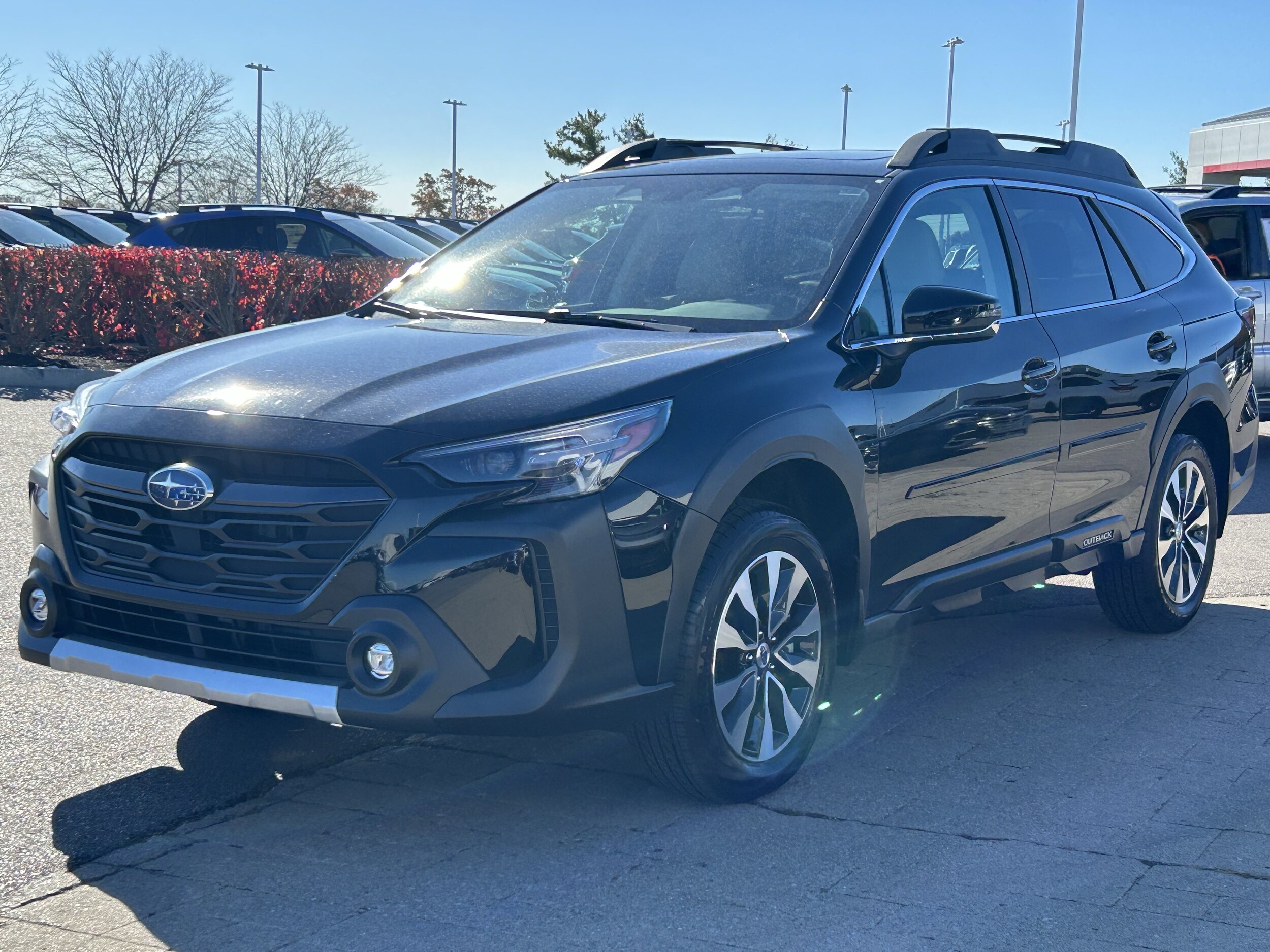 2025 Subaru Outback Limited photo 3