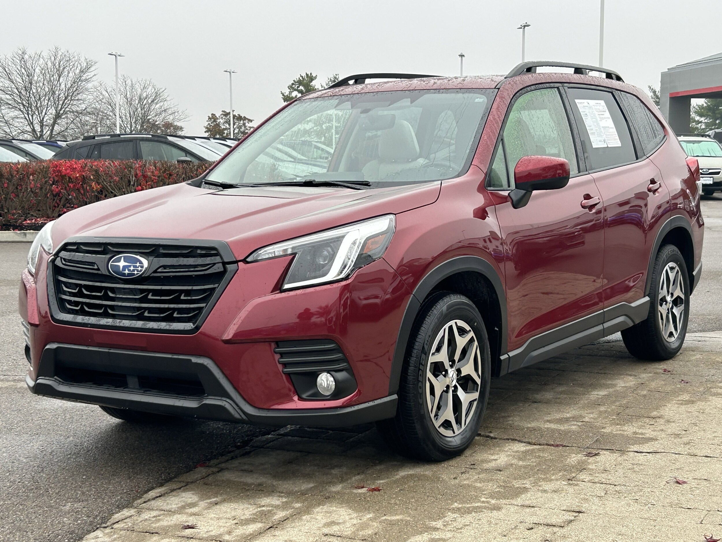2023 Subaru Forester Premium photo 2