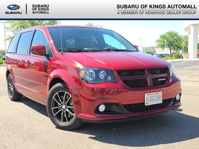 2015 Dodge Grand Caravan R/T's photo