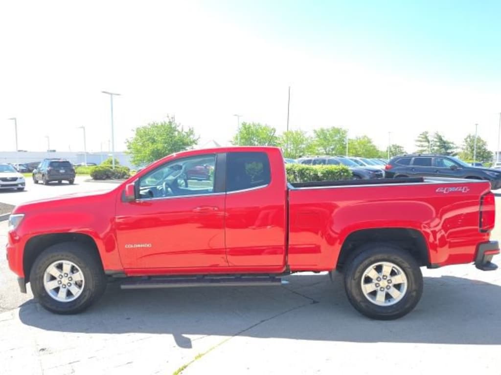 Used 2019 Chevrolet Colorado WT Truck Extended Cab