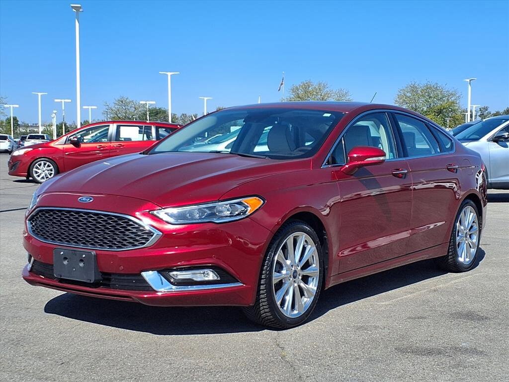 2017 Ford Fusion Platinum photo 2