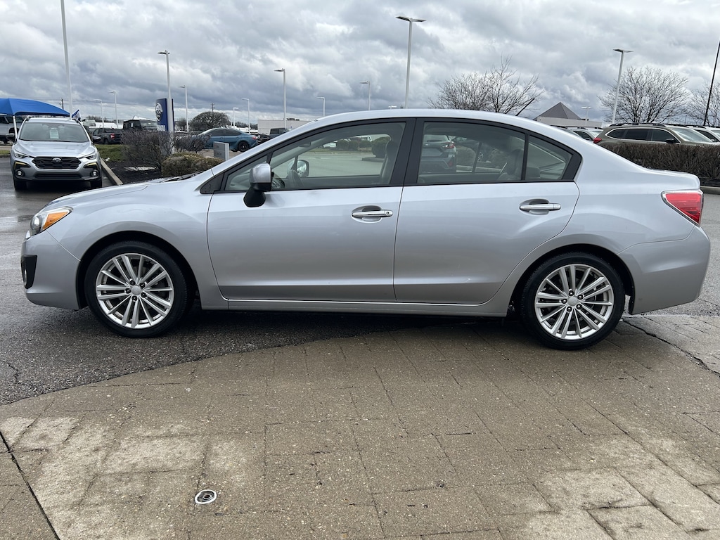 Used 2012 Subaru Impreza 2.0i Limited w/Moonroof Sedan