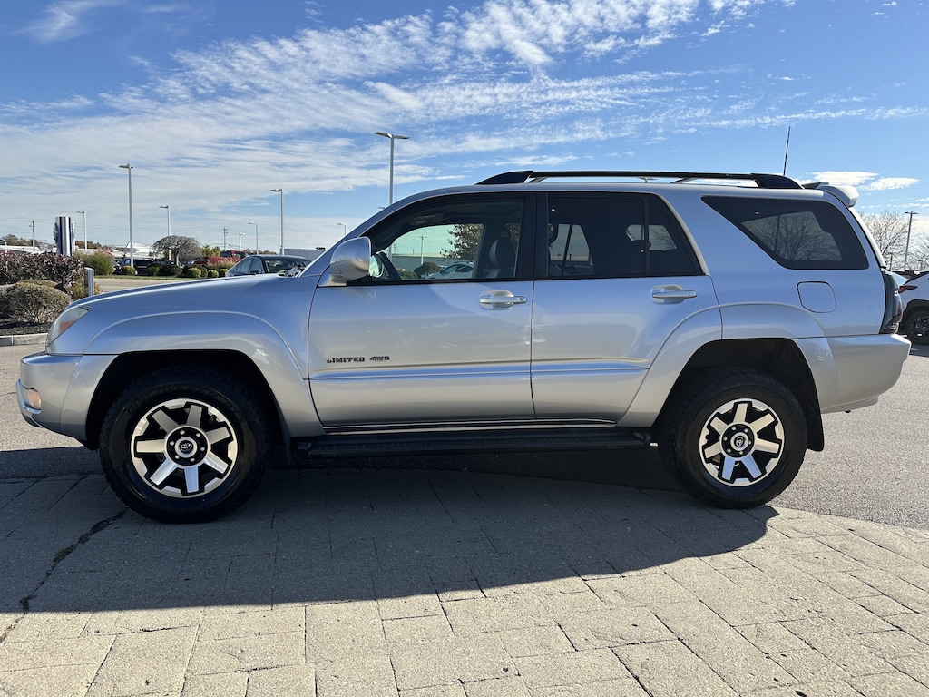 Used 2005 Toyota 4Runner Limited V8 SUV