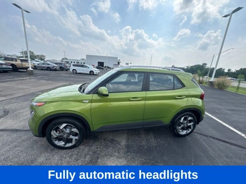 Used 2022 Hyundai Venue SEL SUV
