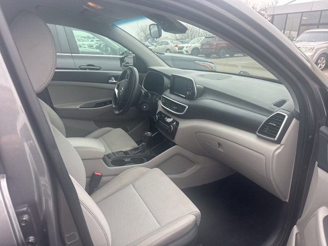 2020 Hyundai Tucson SE photo 3
