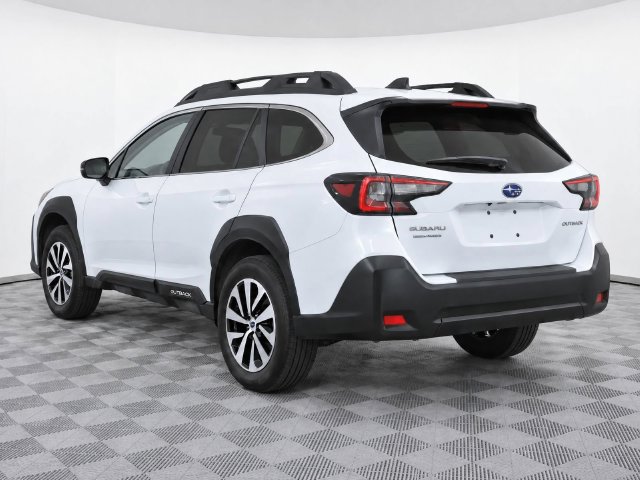 Used 2025 Subaru Outback Premium SUV