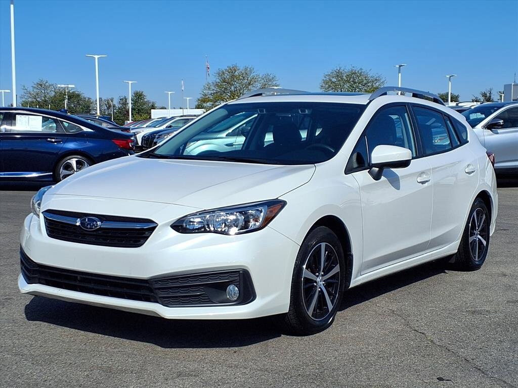2023 Subaru Impreza Premium photo 2