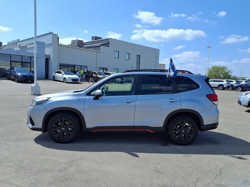 2022 Subaru Forester Sport photo 3